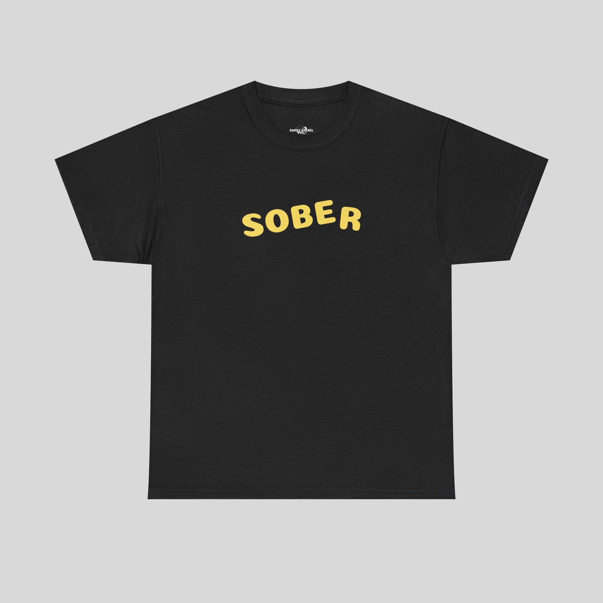 Graues SOBER T-Shirt von Printify mit schwarzem Druck, weiches Baumwollmaterial, lässiger Fit, auf weißem Hintergrund.