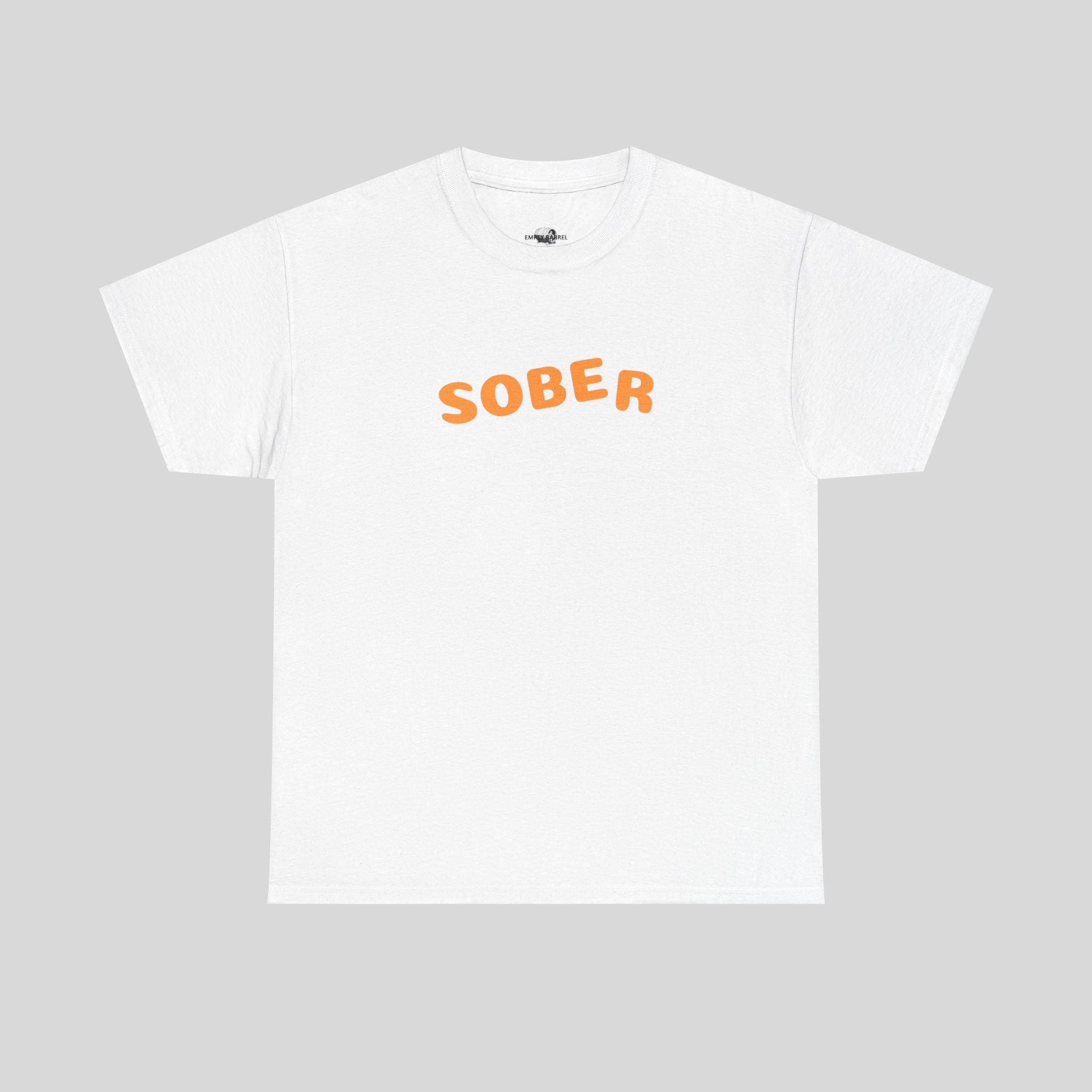 Schwarzes Sober T-Shirt von Printify mit klassischem Schnitt, auf dem ein minimalistisches Design zu sehen ist.